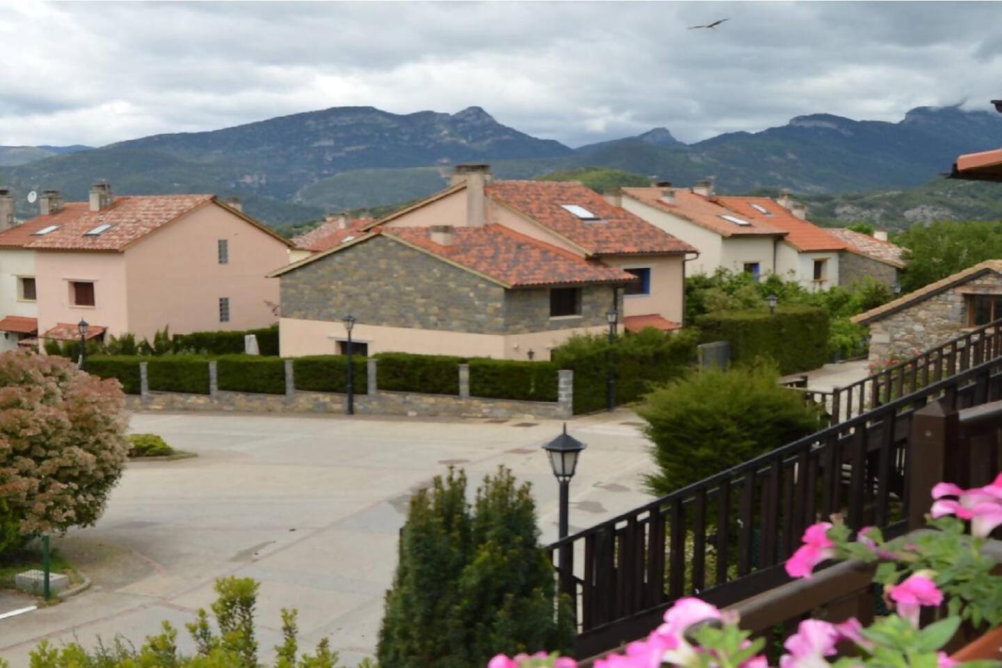 Duplex La Valle Ordesaainsa Laspuña エクステリア 写真